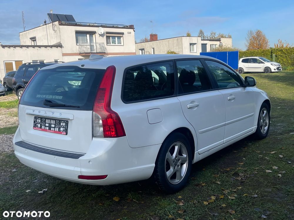 Volvo V50 D2 Kinetic - 6