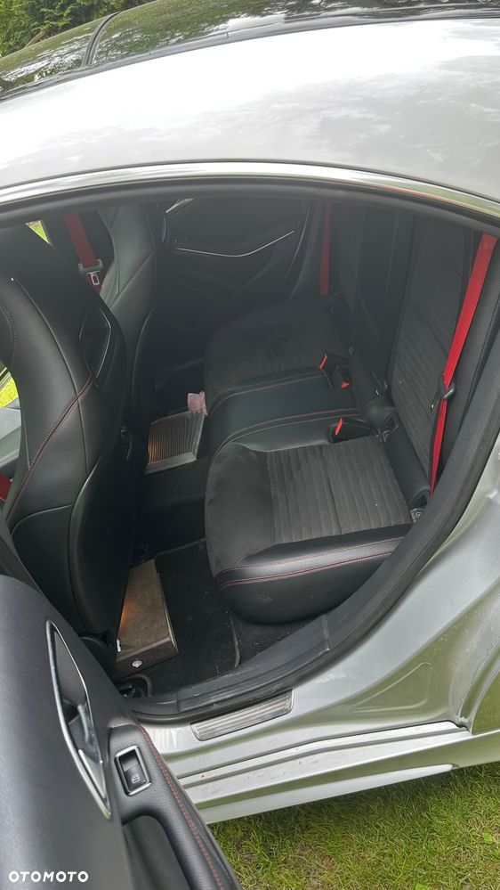 Mercedes-Benz CLA 250 4-Matic Sport - 10