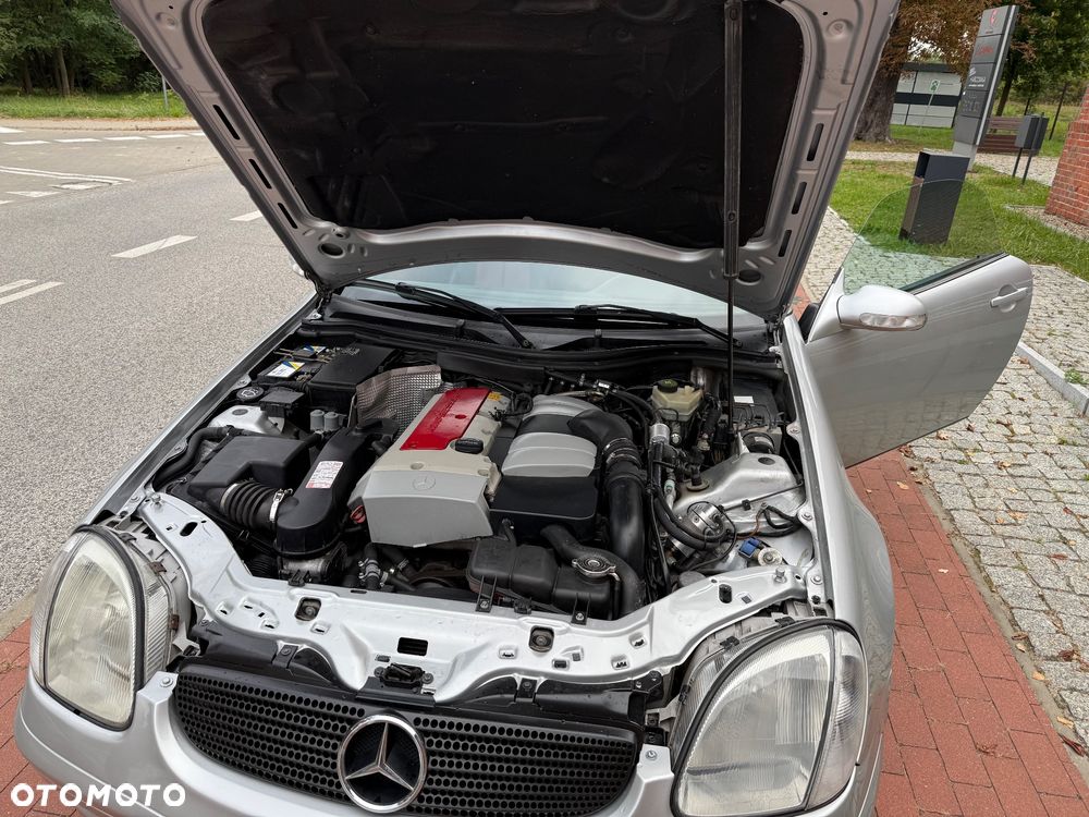 Mercedes-Benz SLK - 11