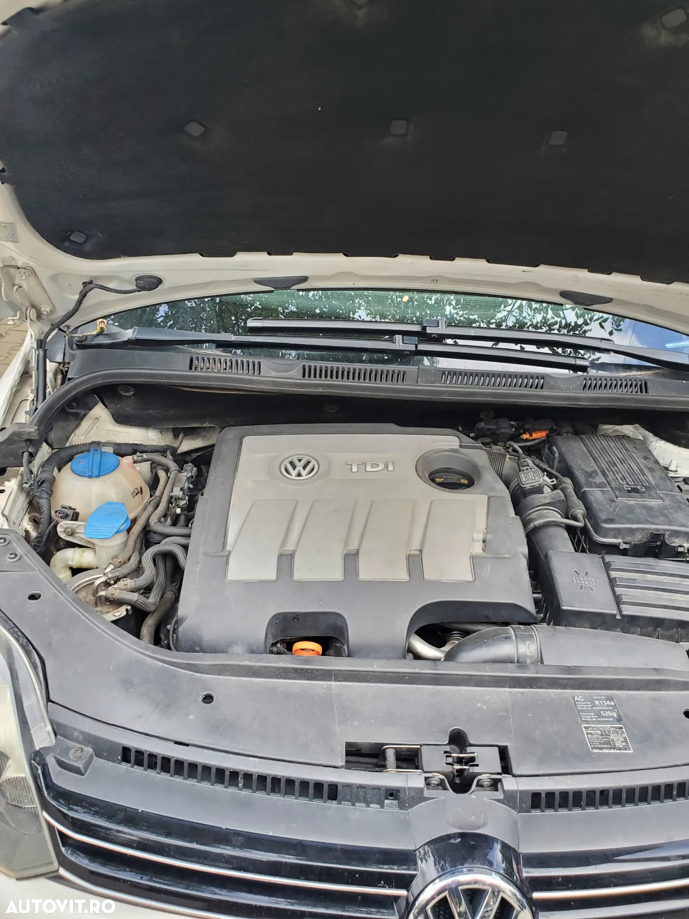 Volkswagen Golf Plus 1.6 TDI DPF Comfortline DSG - 9