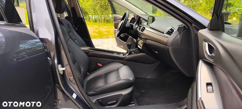 Mazda 6 - 16