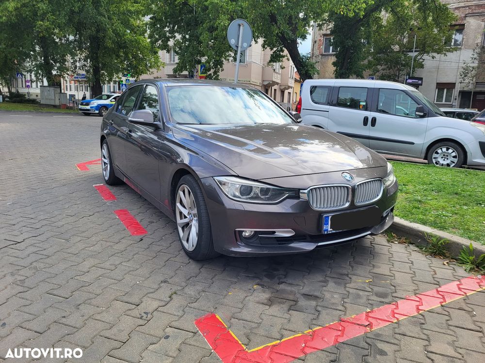 BMW Seria 3 320i Aut. Modern Line - 4
