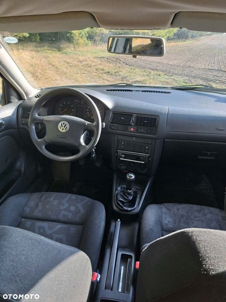 Volkswagen Golf - 7