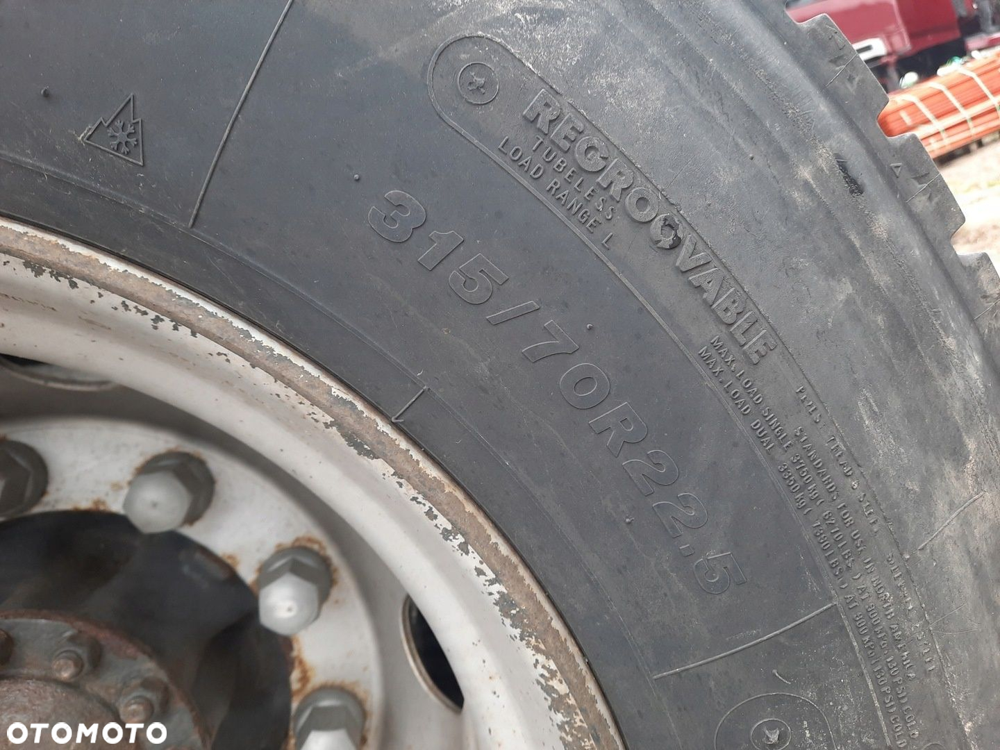 OPONY KOŁA TYŁ BRIDGESTONE R DRIVE 001 315/70/22.5 - 4