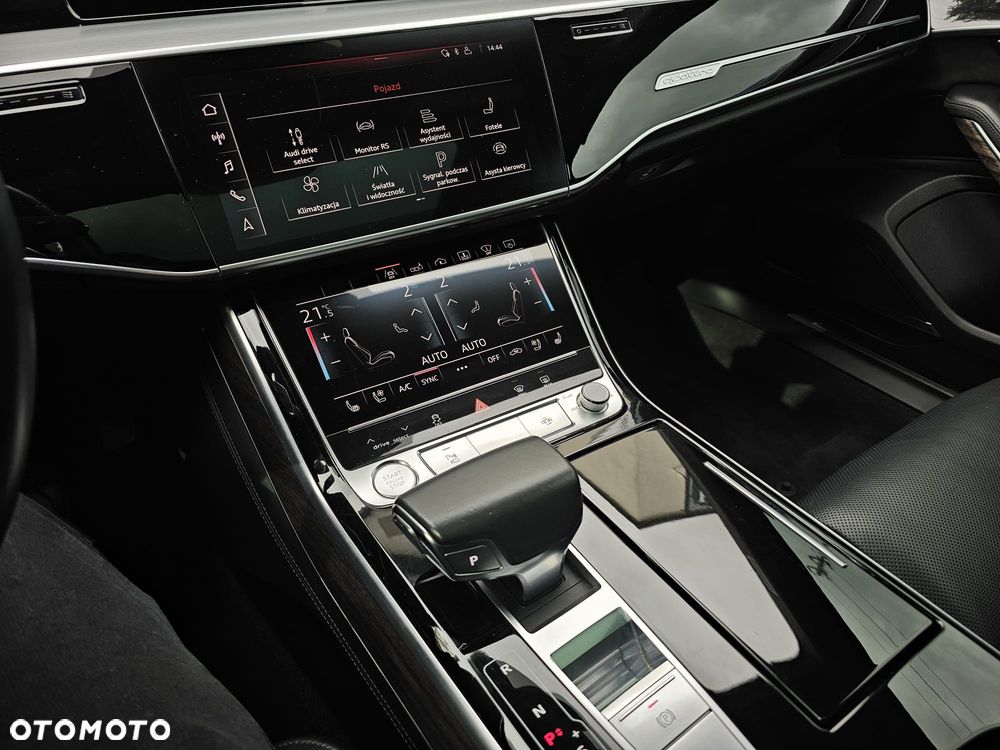 Audi A8 - 21