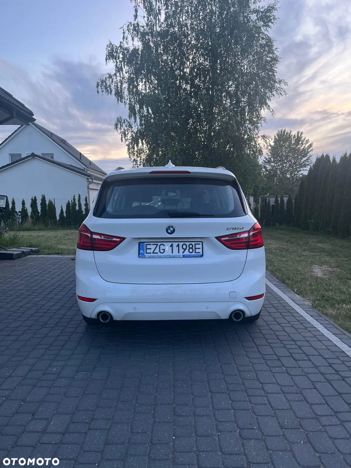 BMW Seria 2 218d Advantage - 4