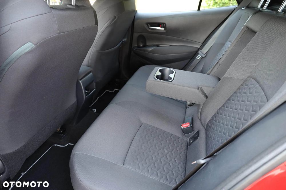 Toyota Corolla 1.8 Hybrid Comfort - 34