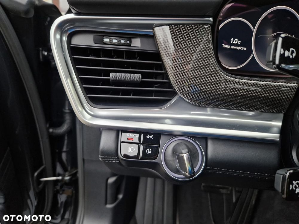 Porsche Panamera 4 - 18