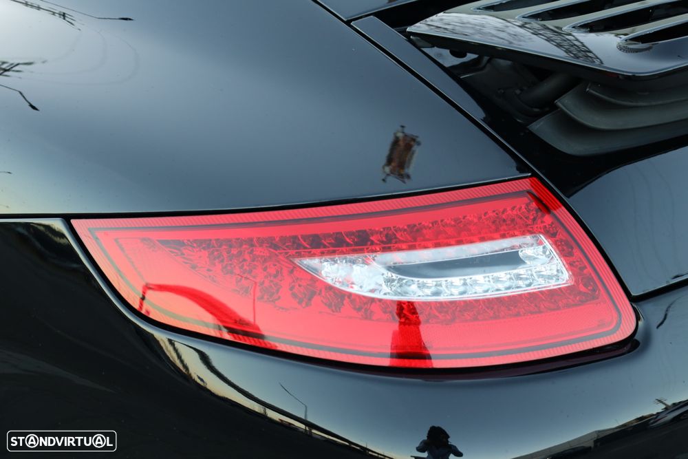 Porsche 911 (997) Carrera S - 24