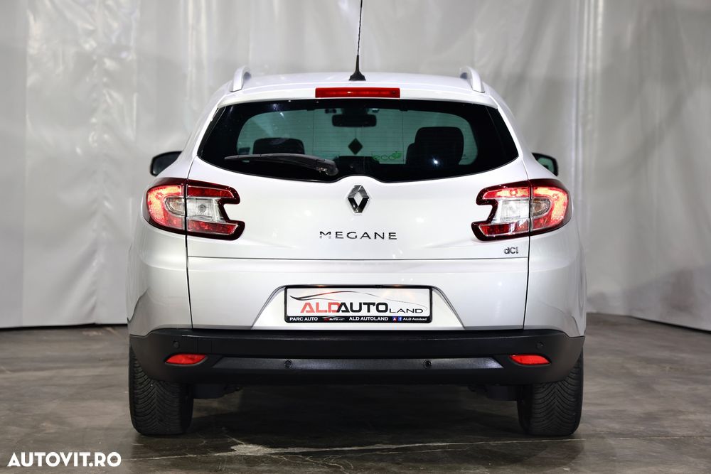 Renault Megane ENERGY dCi 110 Start & Stop Bose Edition - 37