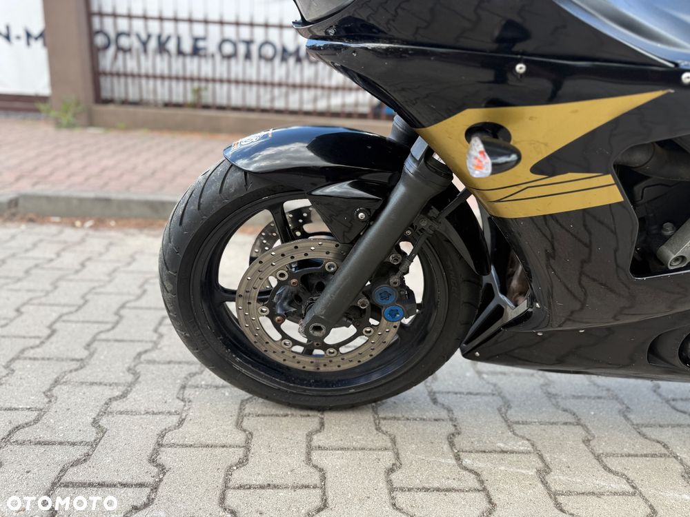 Yamaha R6 - 21