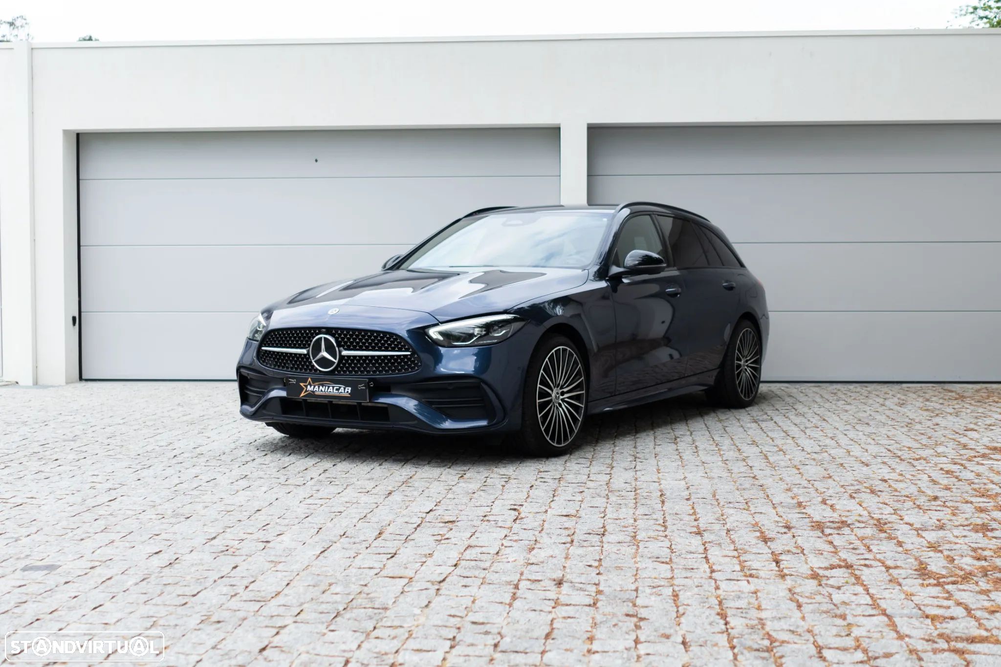 Mercedes-Benz C 300 e AMG Line - 1