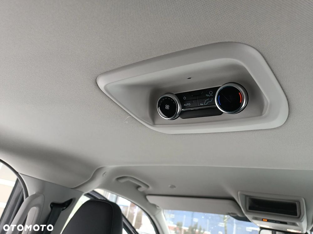 Ford Tourneo Custom 2.5 PHEV CVT 340 L2 Titanium X - 29