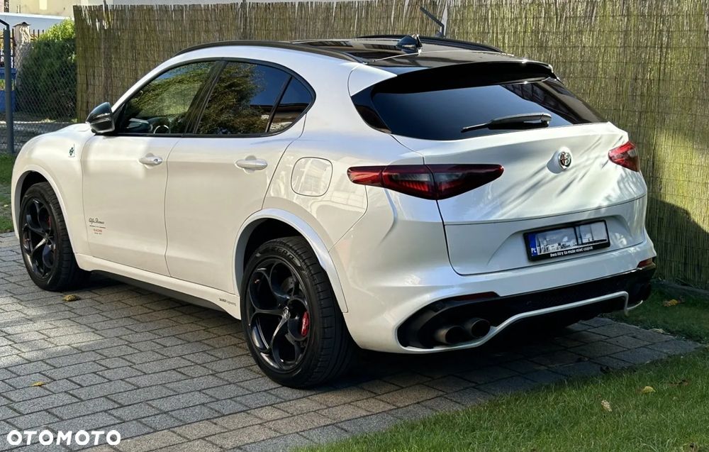 Alfa Romeo Stelvio 2018 photo 3