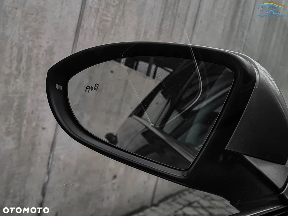 Volkswagen Golf - 14