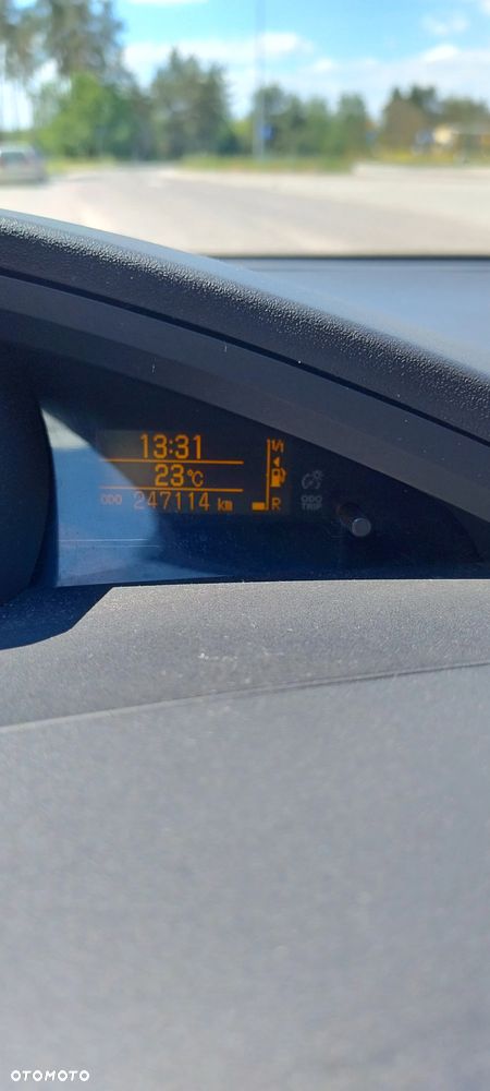 Toyota Verso 1.8 Sol 7os - 28