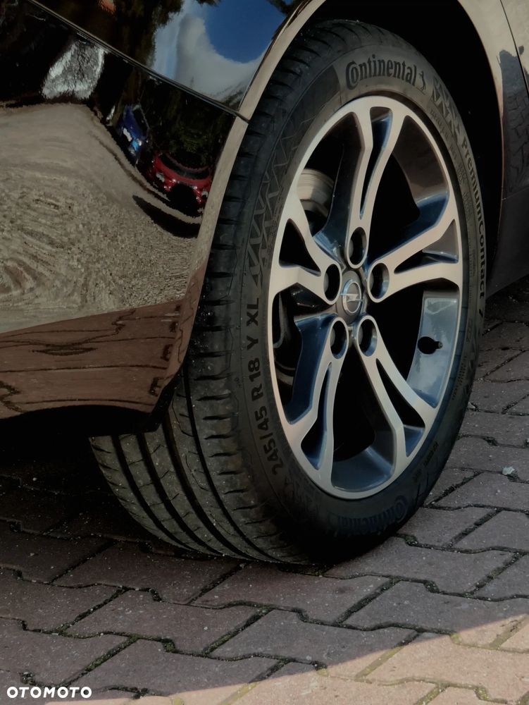 Opel Insignia 2.0 Turbo Automatik Cosmo - 9