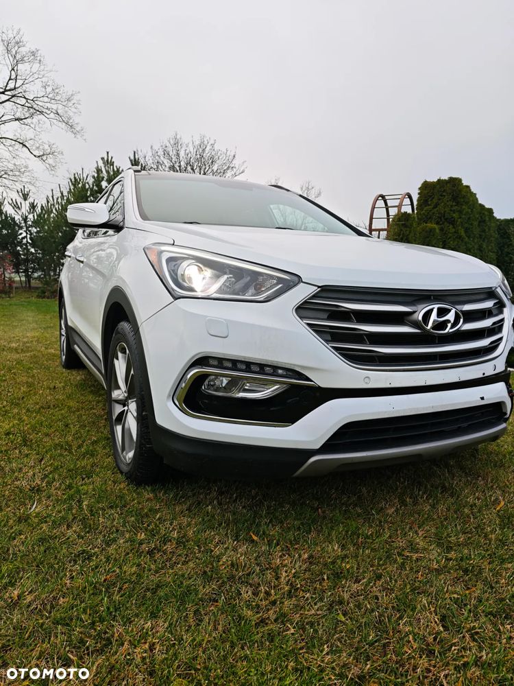 Hyundai Santa Fe - 1