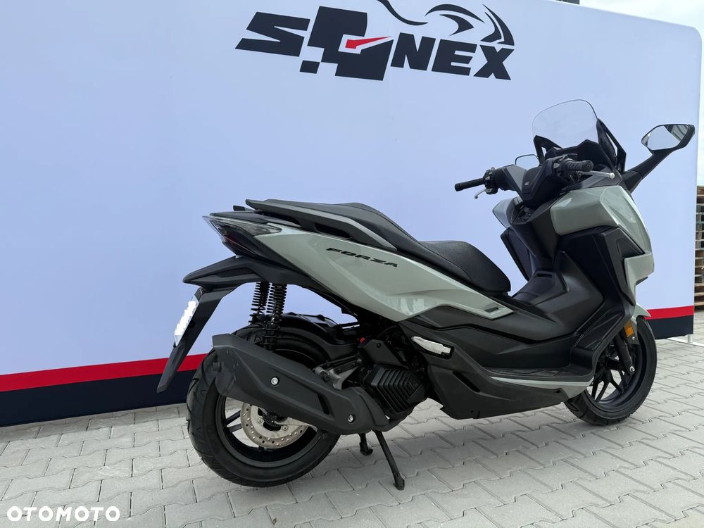 Honda NSS - 6