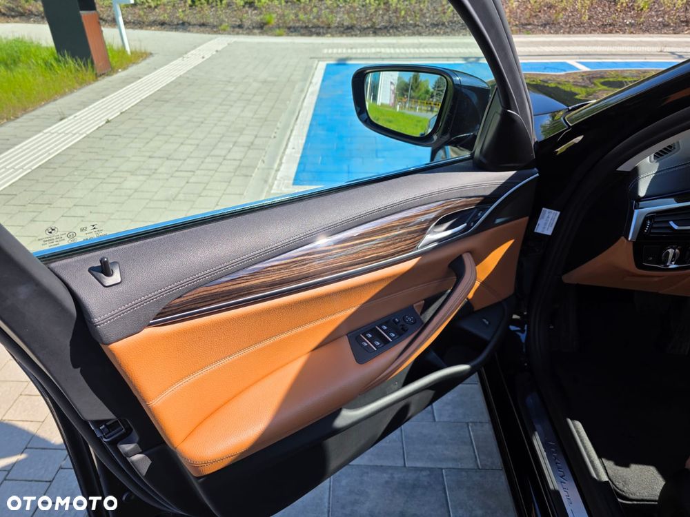 BMW Seria 5 520d mHEV Luxury Line - 33