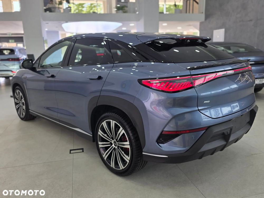 BYD Sealion 7 - 10