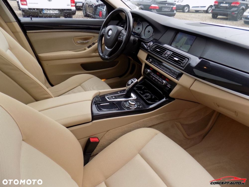 BMW Seria 5 - 25