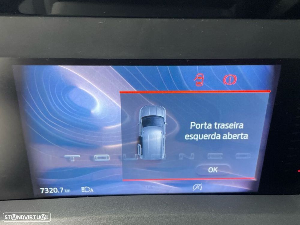 Ford Tourneo Courier 1.0 EcoBoost Titanium - 9