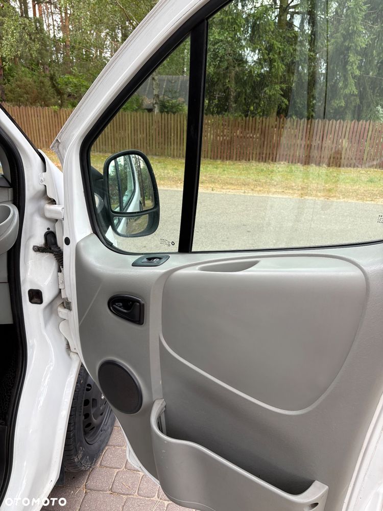 Renault trafic - 15
