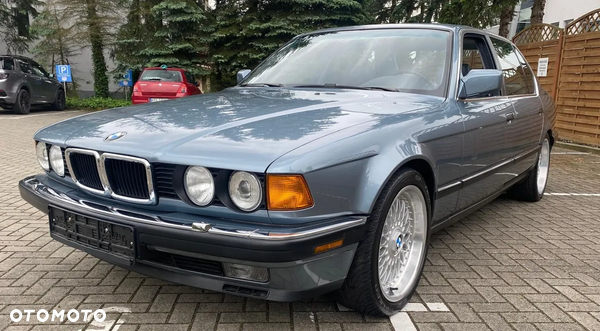 BMW Seria 7 750iL