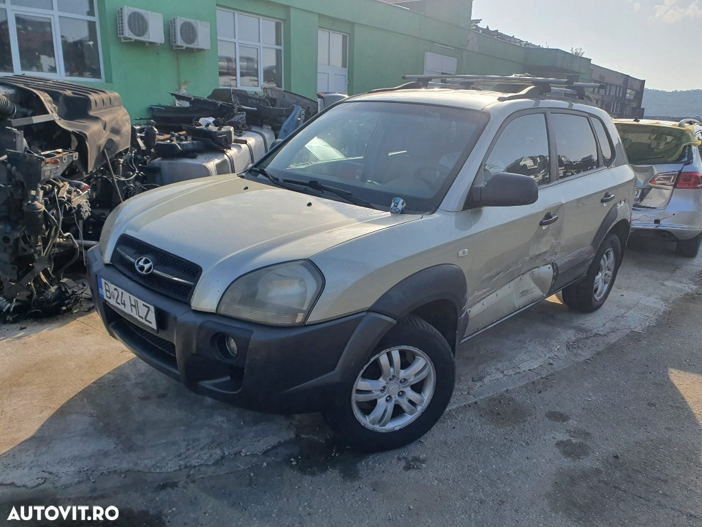 Dezmembrez Hyundai Tucson motor 2.0 benzina G4GC  141cp euro 4 Dezmembrari piese cutie de viteze manuala - 2