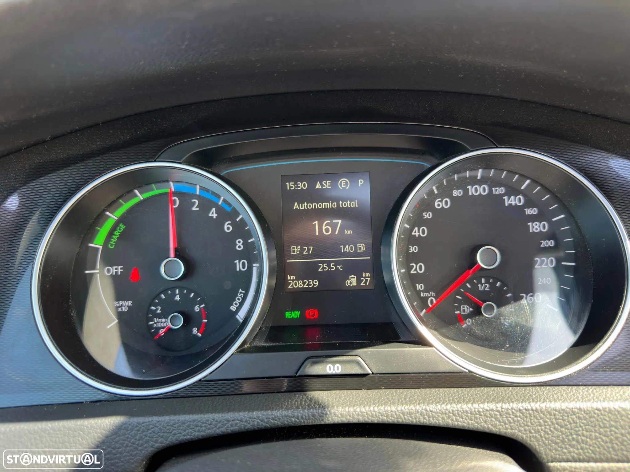 VW Golf 1.4 GTE Plug-In-Hybrid DSG - 11