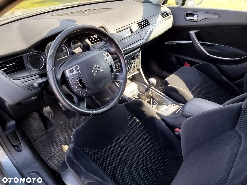Citroën C5 2.0 HDi Confort - 5
