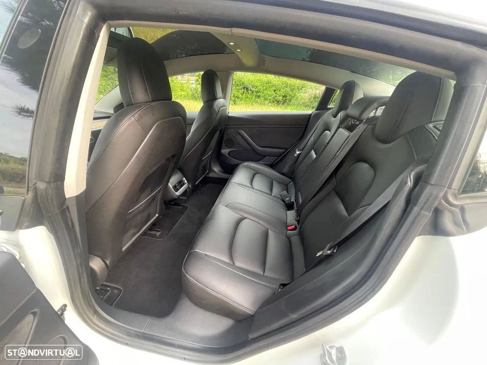 Tesla Model 3 Performance Dual Motor AWD - 37