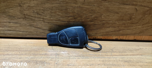 Kluczyk Mercedes C klasa w203