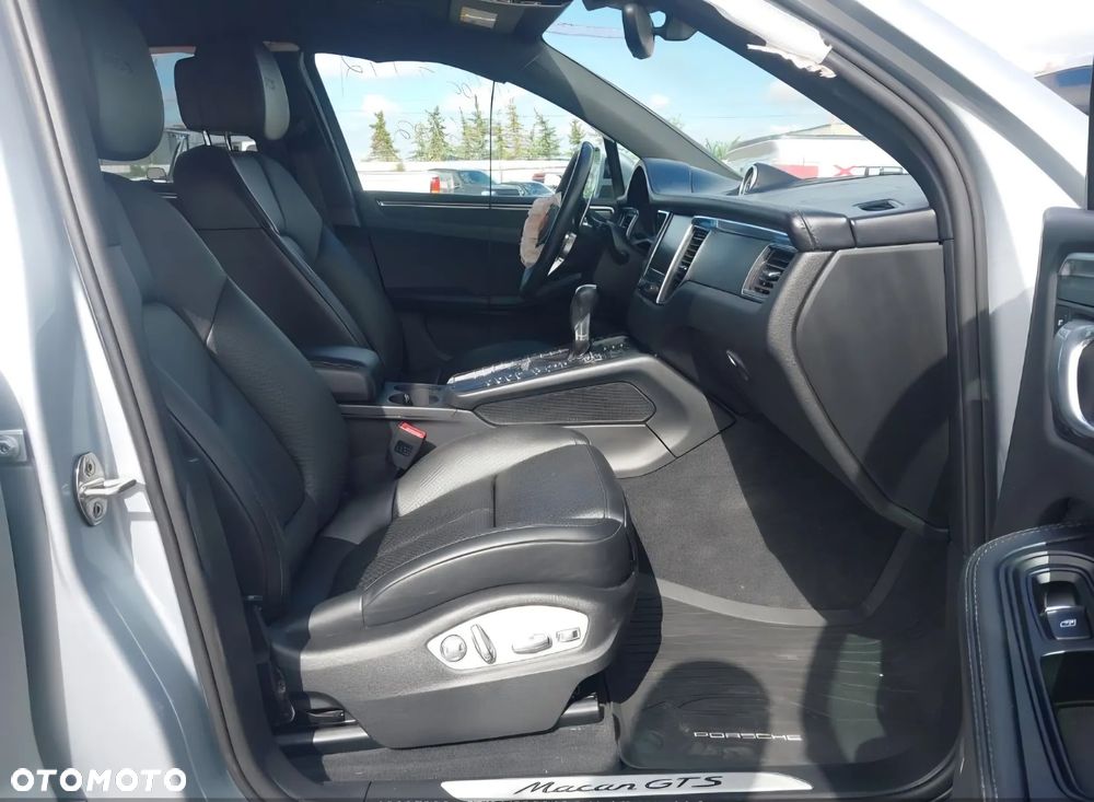 Porsche Macan GTS PDK - 5