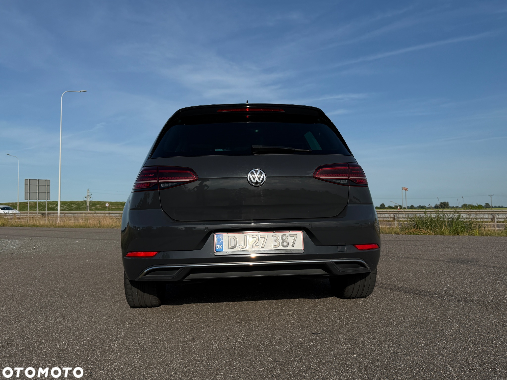 Volkswagen Golf e-Golf - 5