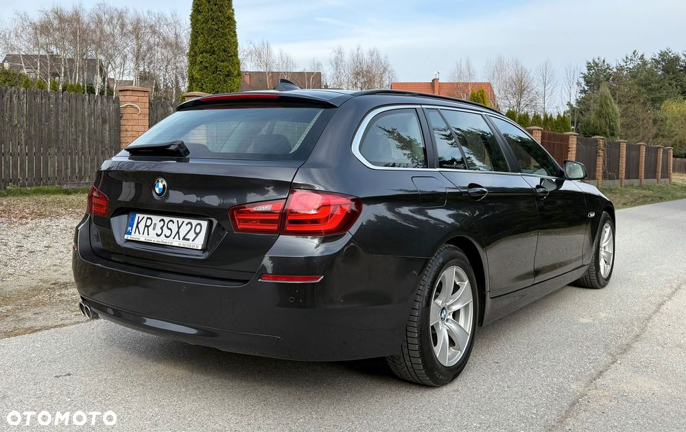 BMW Seria 5 520d Modern Line - 10