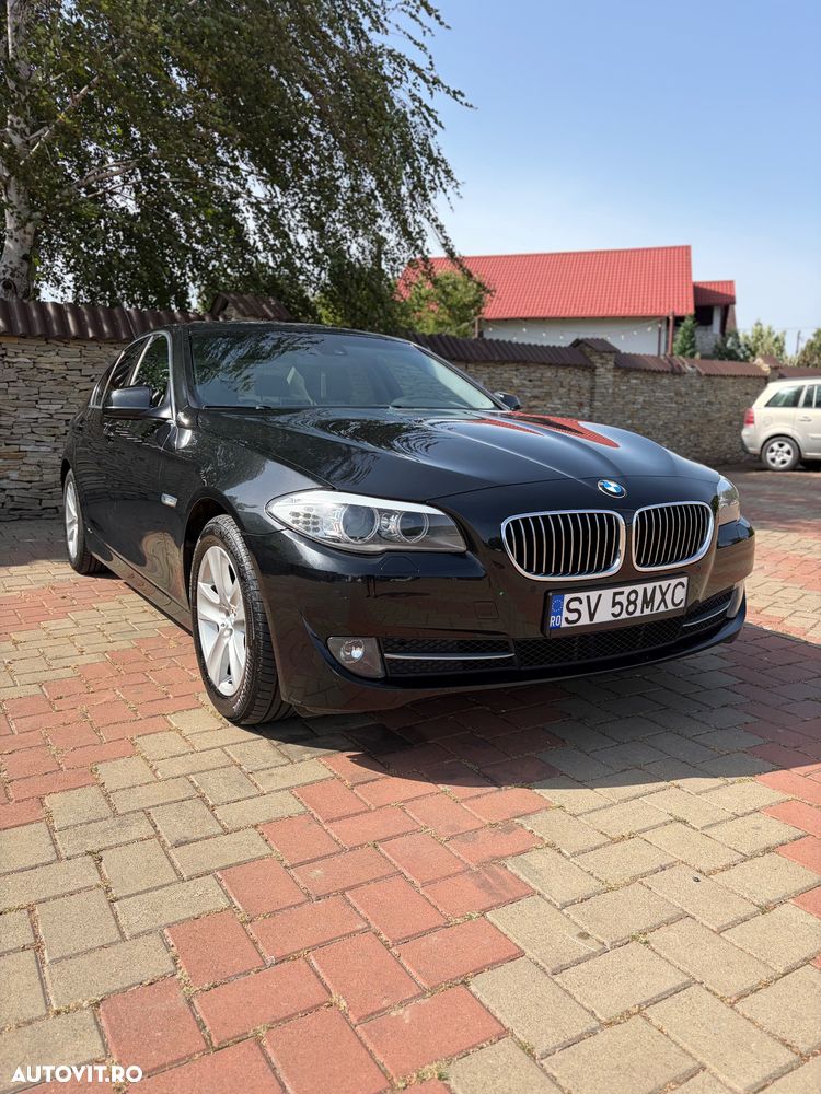 BMW Seria 5 520d Aut. - 10