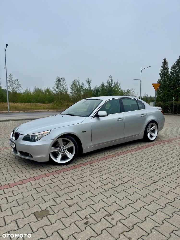 BMW Seria 5 525i - 2