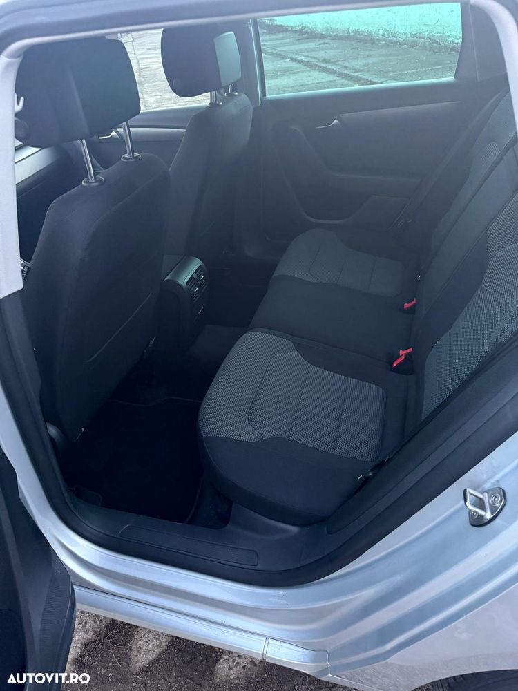 Volkswagen Passat Variant 2.0 Blue TDI DSG SCR Comfortline - 5