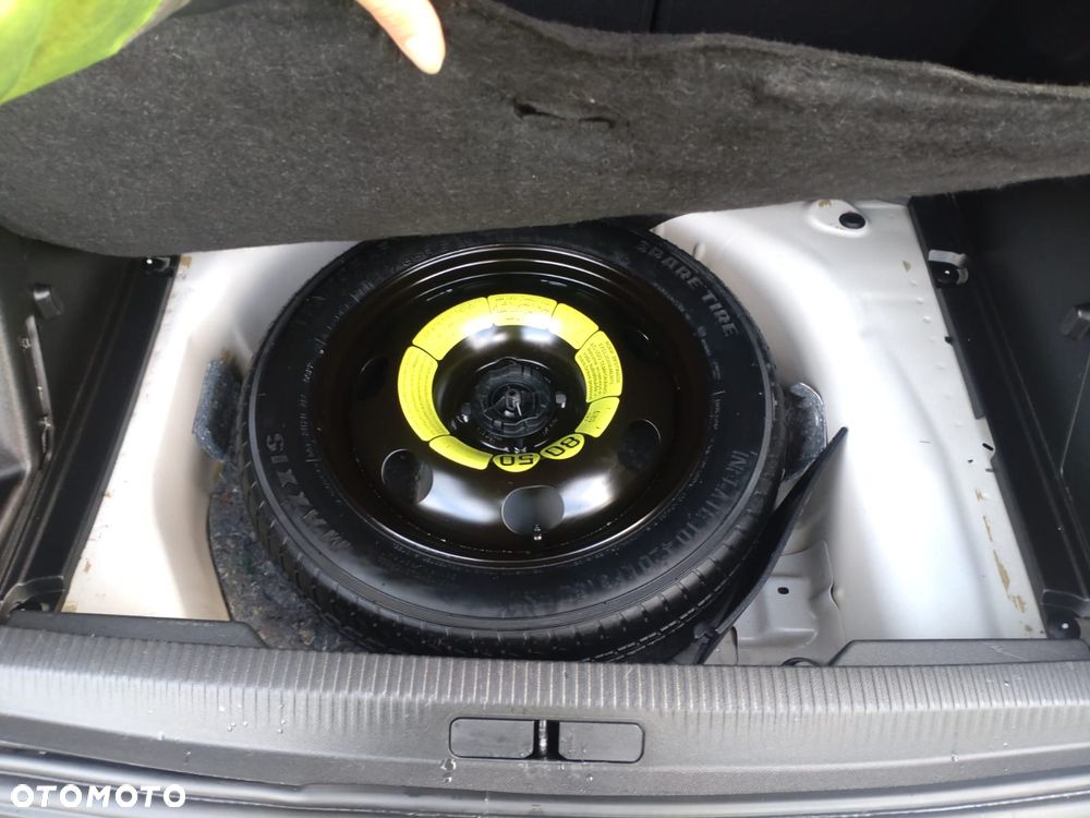 Peugeot 2008 1.5 BlueHDi Allure Pack S&S EAT8 - 30