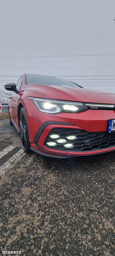 Volkswagen Golf - 26