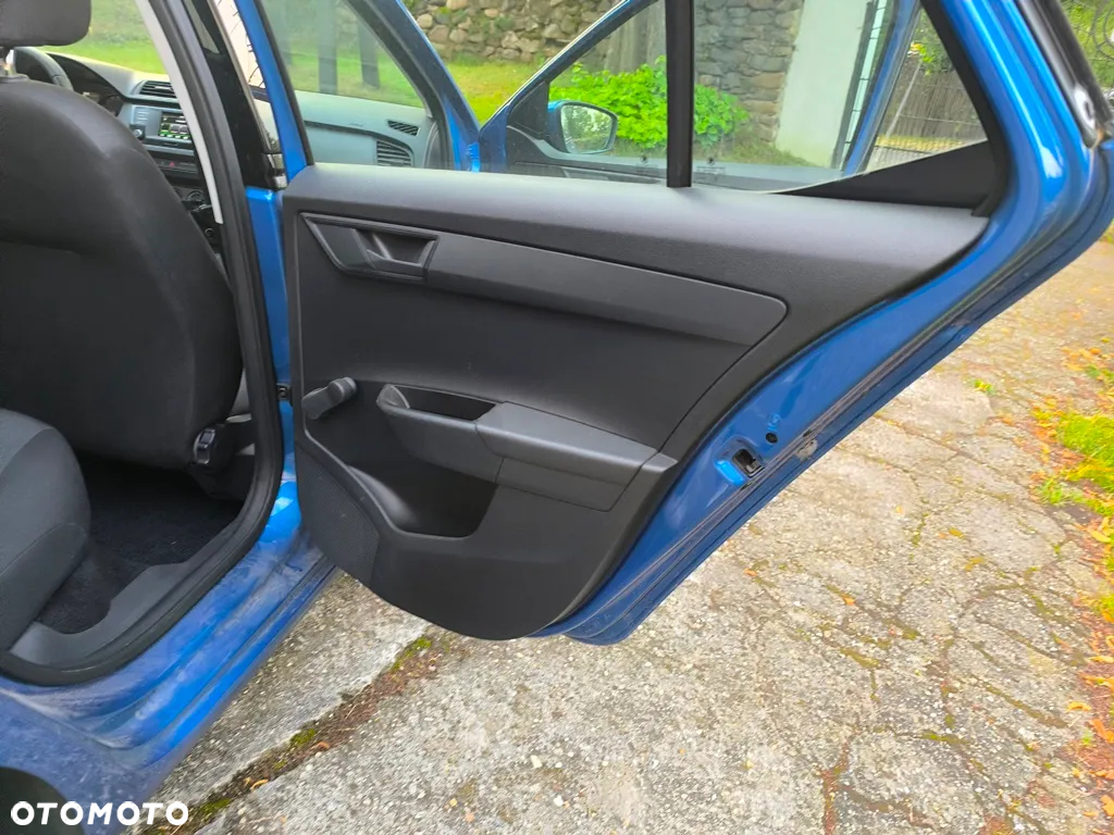 Skoda Fabia 1.0 MPI Cool Plus - 33