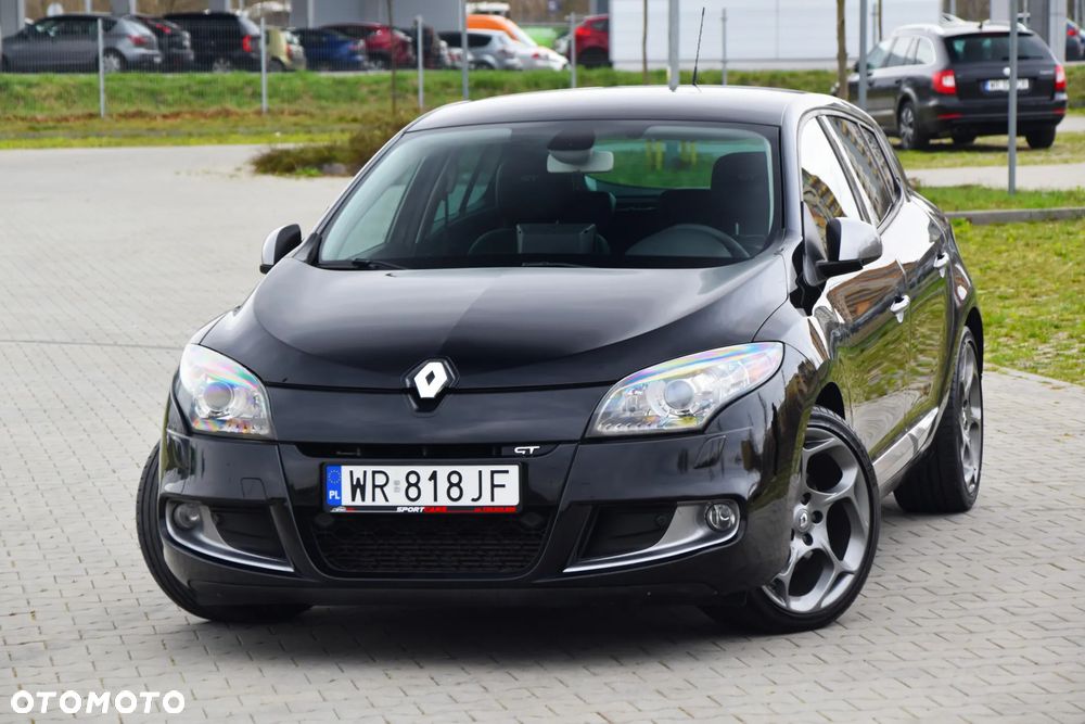 Renault Megane TCe 180 GT - 28