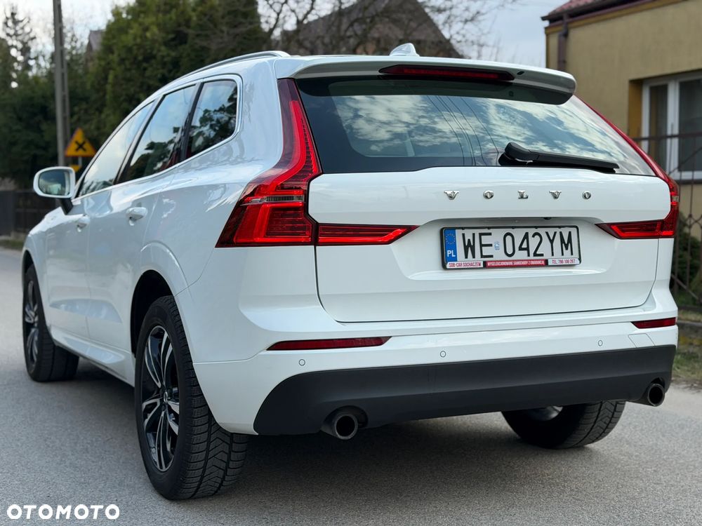 Volvo XC 60 B4 D AWD Momentum Pro - 6