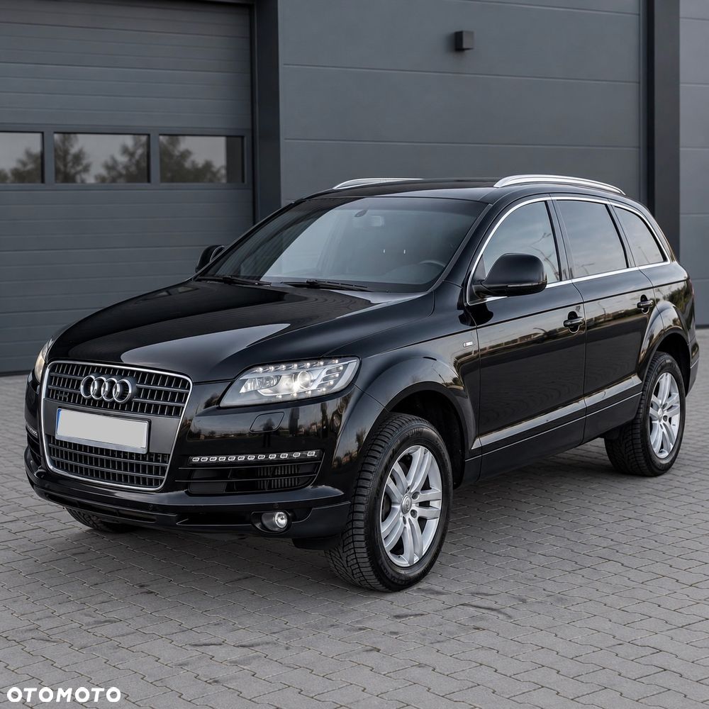 Audi Q7 2010 photo 3