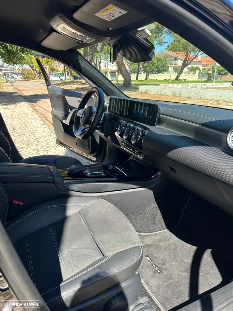 Mercedes-Benz A 250 Limousine e AMG Line - 7