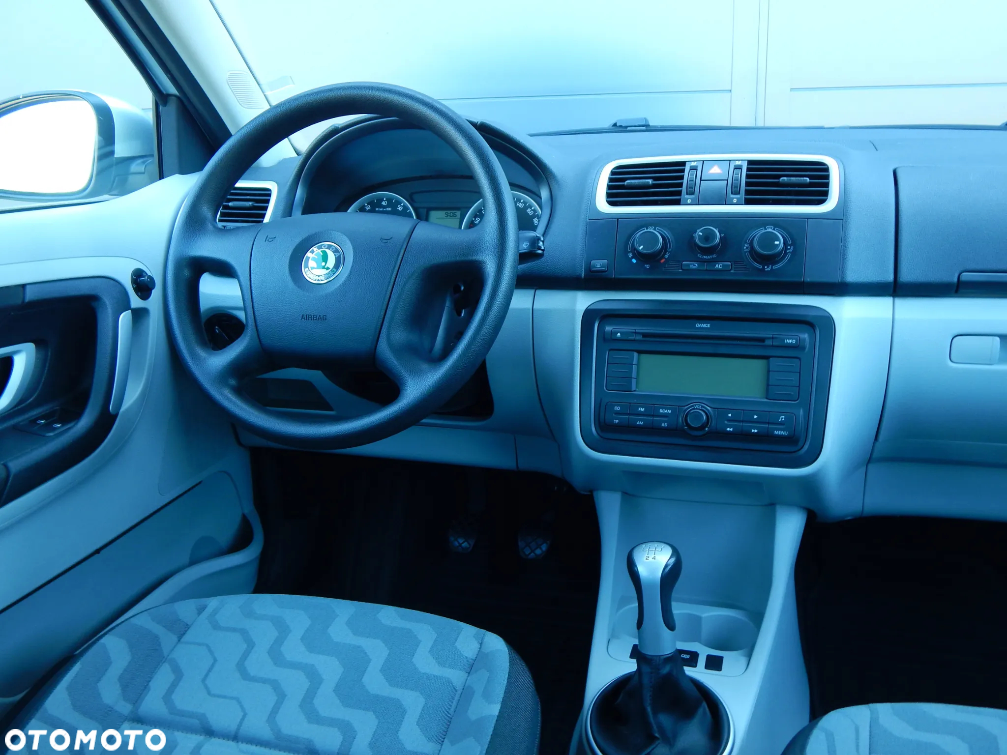 Skoda Fabia 1.4 16V Ambiente - 22