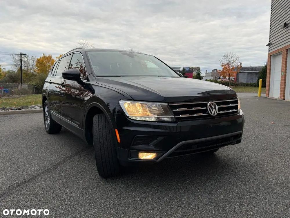 Volkswagen Tiguan - 2