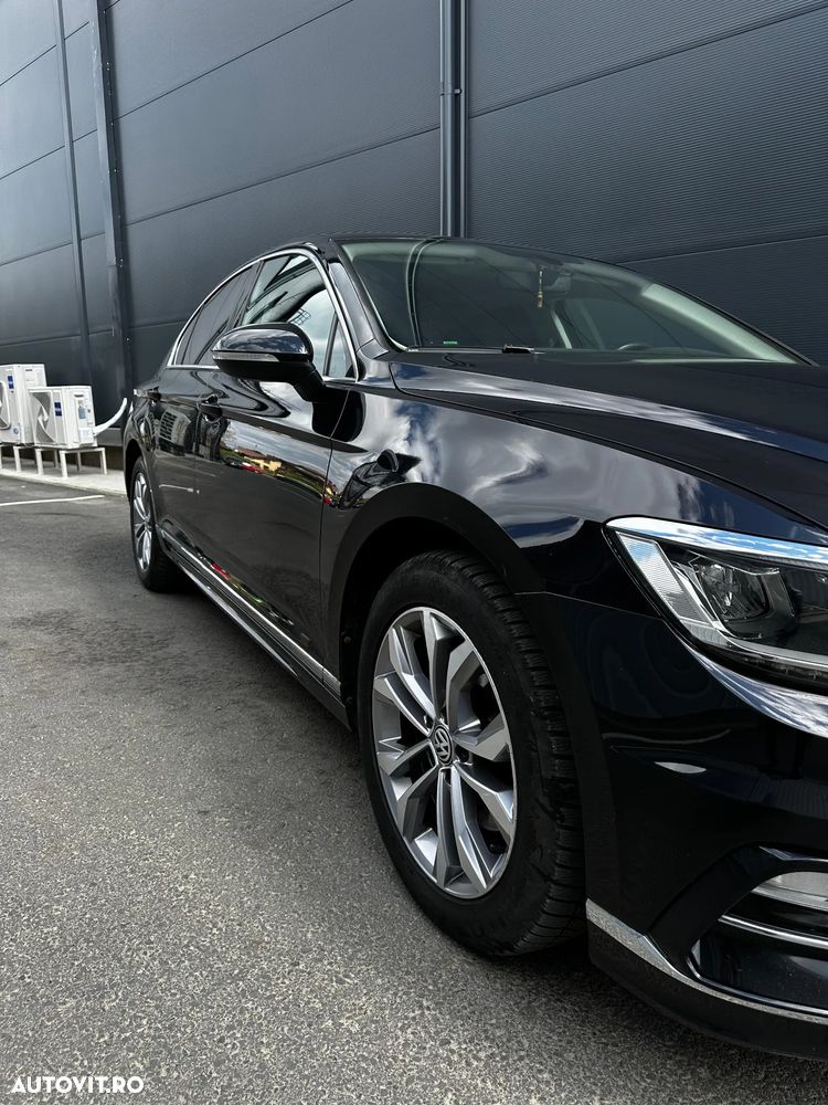 Volkswagen Passat 2.0 TDI DSG R Executive - 18